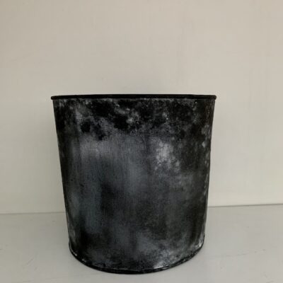 Vaso di latta decorato effetto vintage nero
